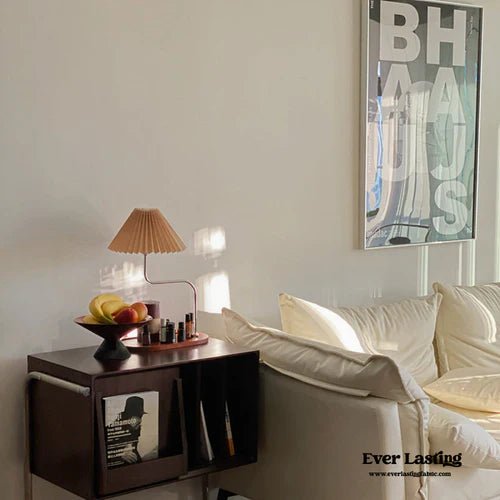 Bedding for Every Book Genre: What Your Favorite Reads Say About Your Sleep Style - Ever Lasting