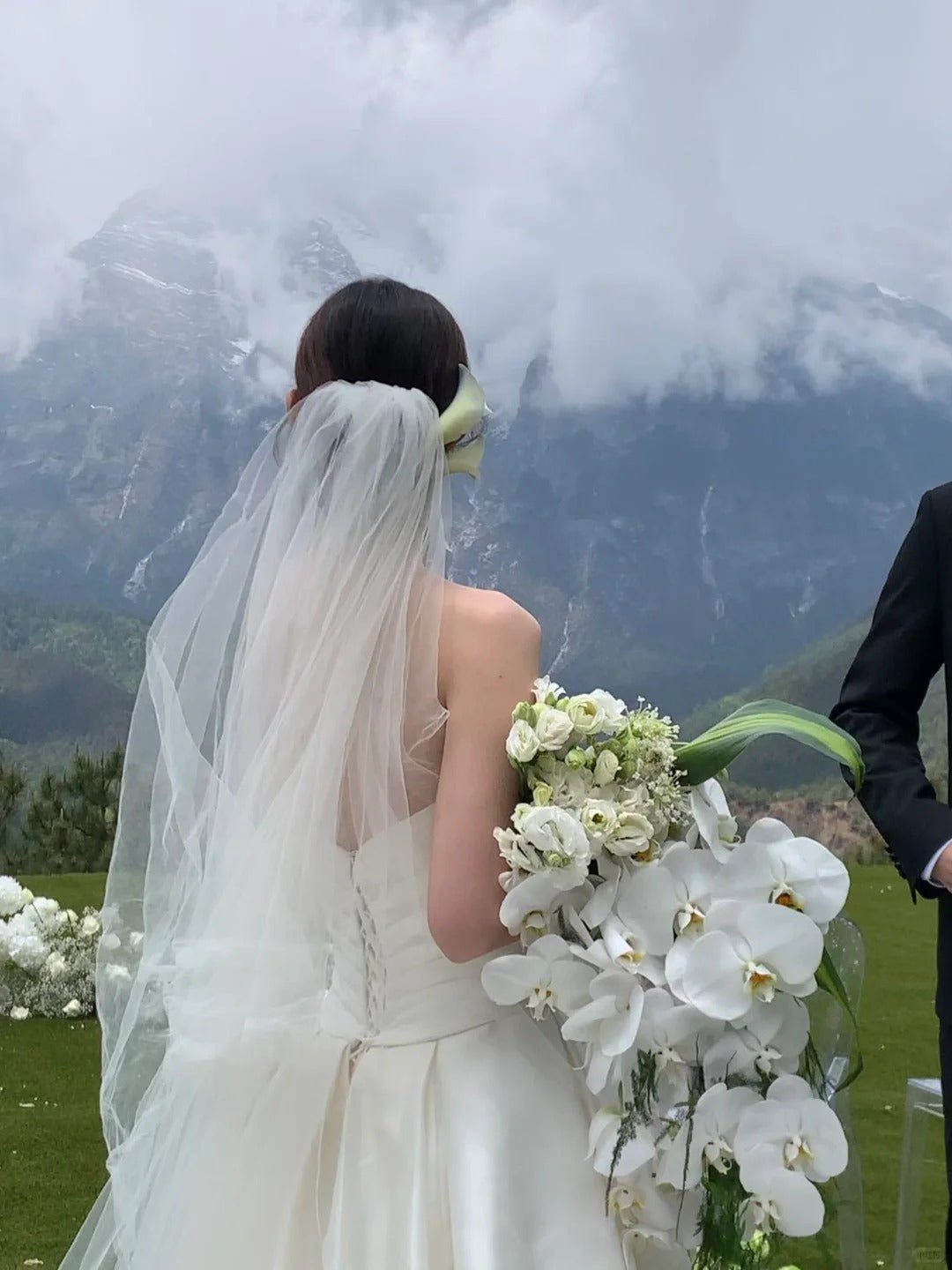 Celebrating the Wedding Season with Ever Lasting: Where Love and Comfort Meet 💍🤍 - Ever Lasting