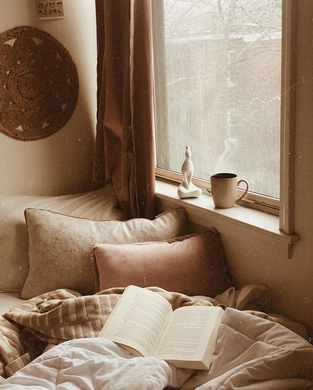 How to Incorporate Pantone’s Color of the Year, Mocha Mousse, Into Your Bedroom - Ever Lasting