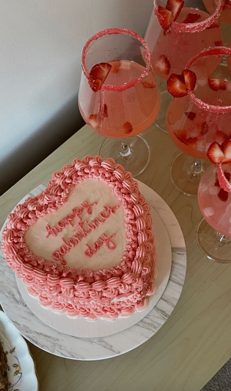 The PERFECT Galentine's Ladies Night In feat. Ever Lasting ˚ʚ♡ɞ˚ - Ever Lasting