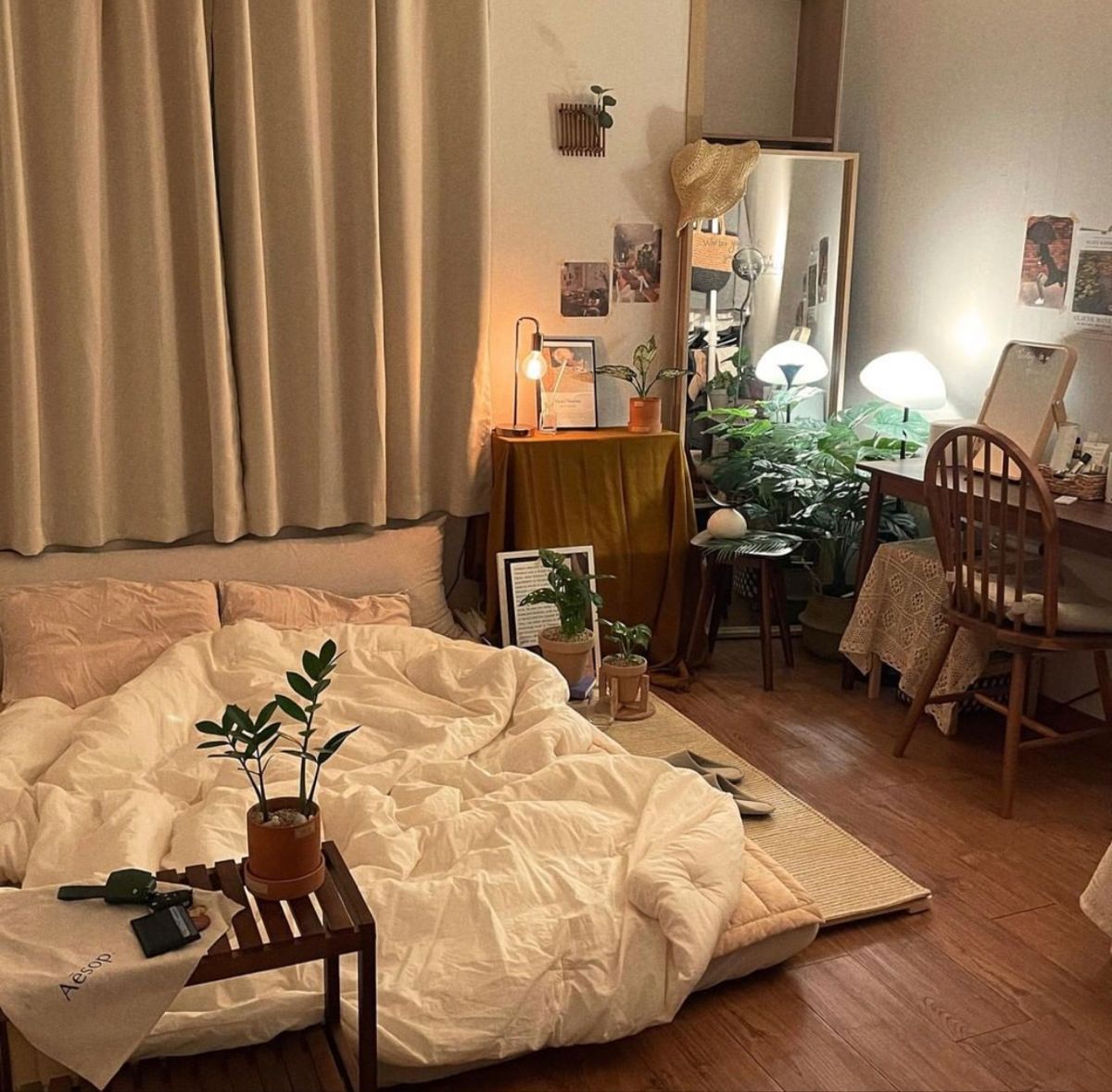 The Ultimate "It Girl" Bedroom : 5 Ways to Elevate Your Space - Ever Lasting