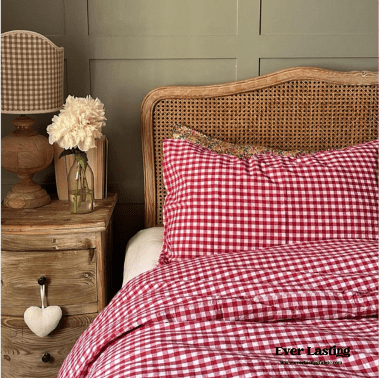 Tomato Girl Summer: How to Create a Garden Party Inspired Bedroom - Ever Lasting