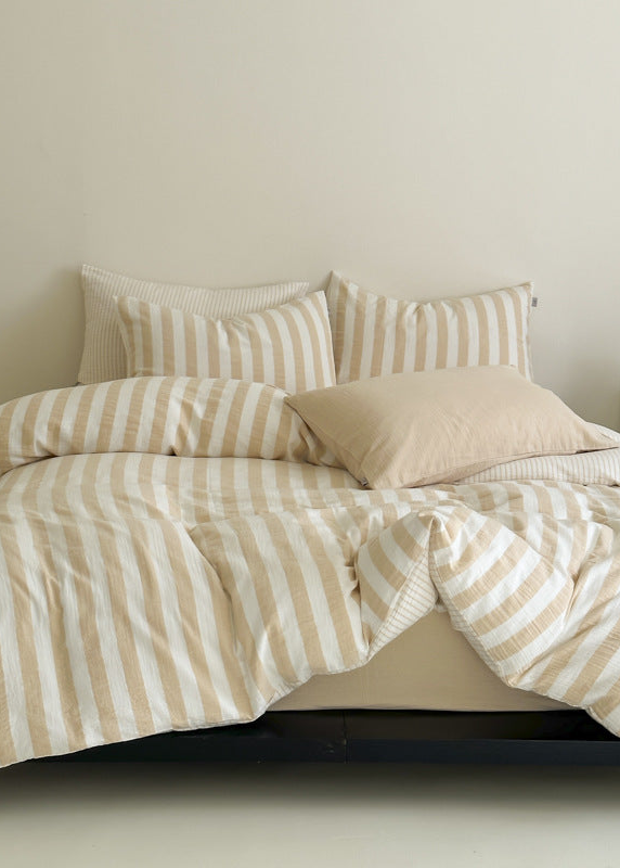 Abigail Striped Bedding Set / Blue
