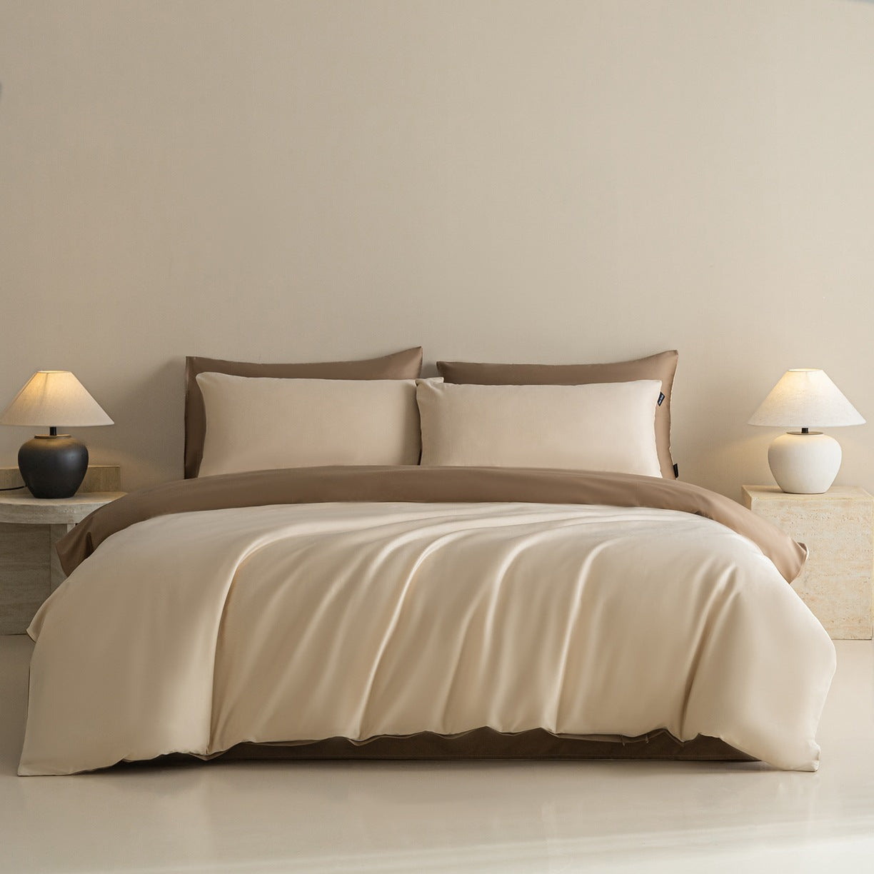 Brooks Solid Color Bedding Set / Brown