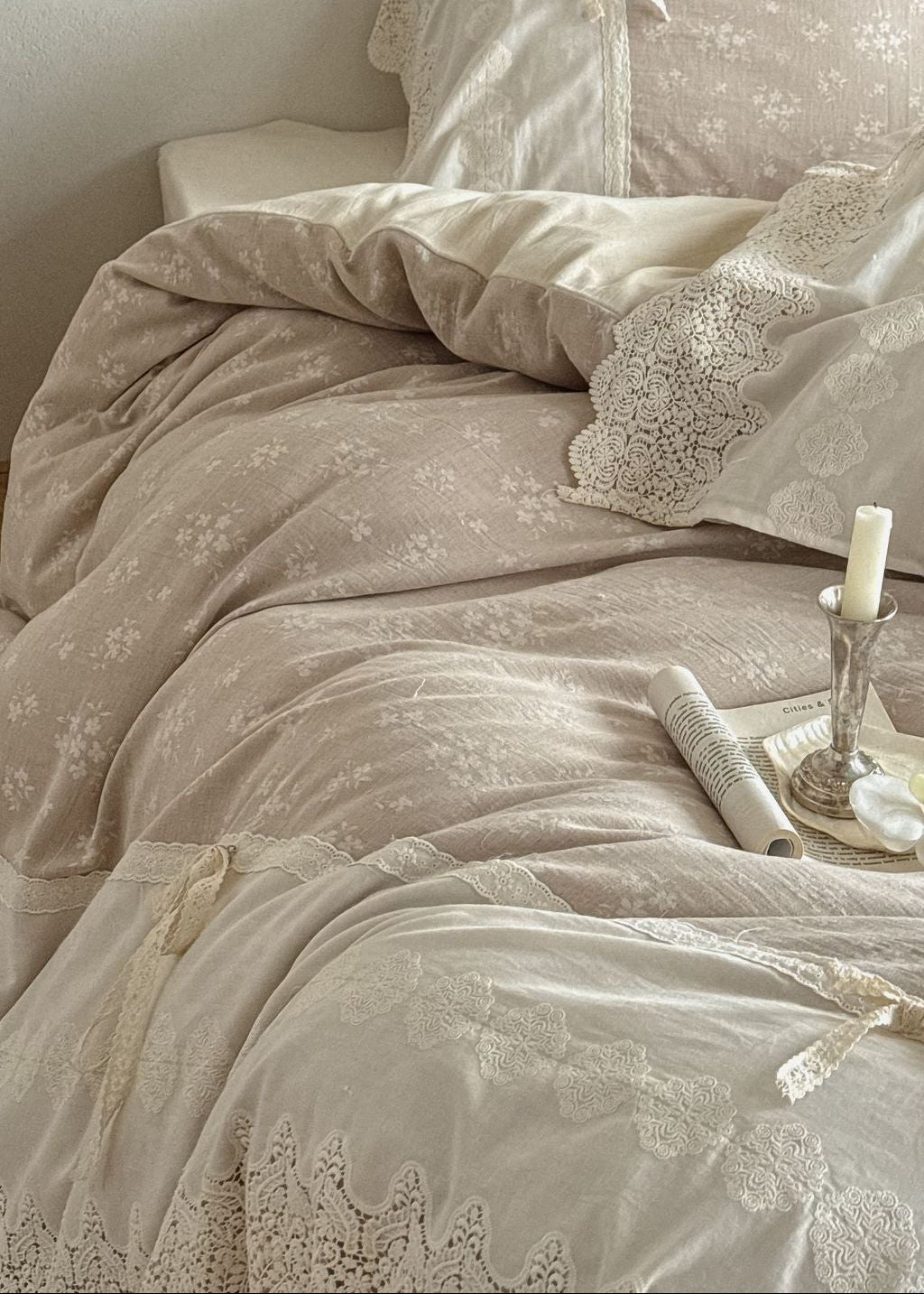 Cedar Floral Lace Bedding Bundle