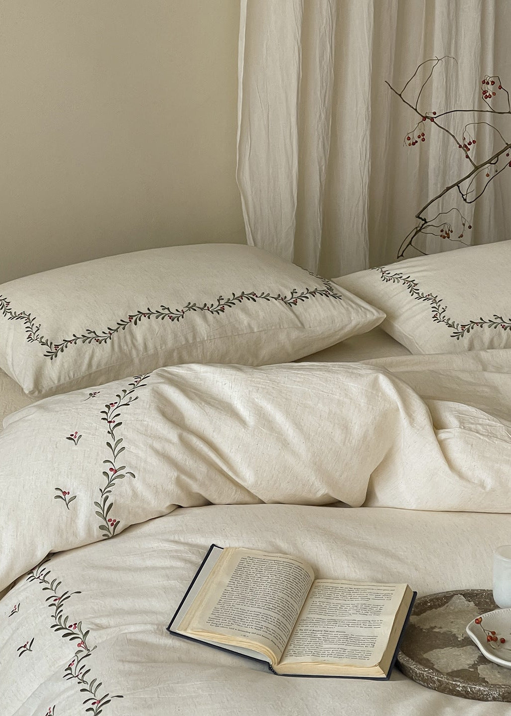 Bristol Embroidery Bedding Bundle