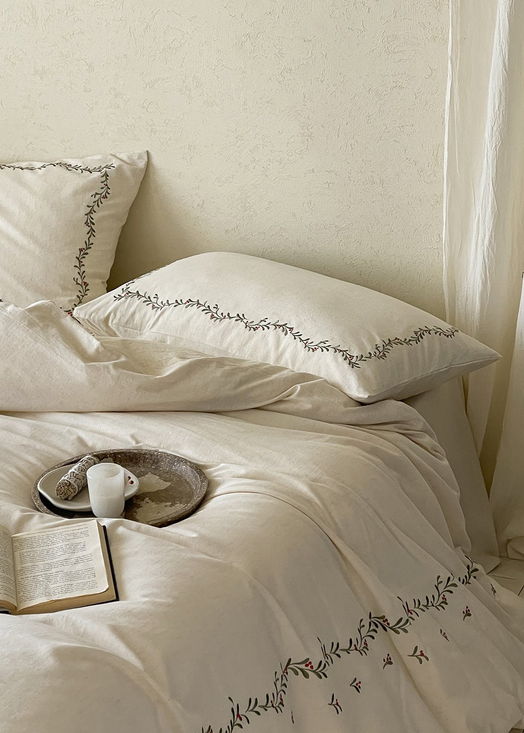 Bristol Embroidery Bedding Bundle