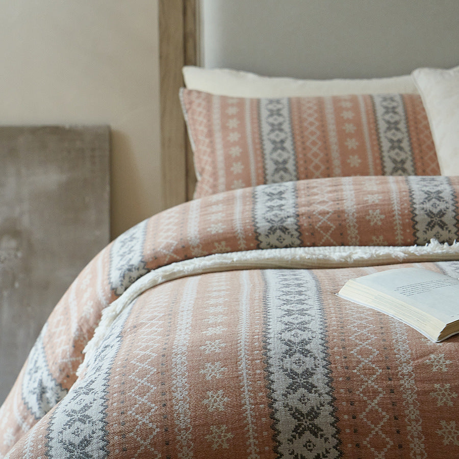 Anya Striped Jacquard Bedding Set / Red