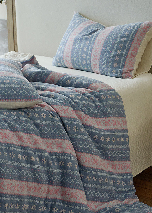 Anya Striped Jacquard Bedding Set / Red