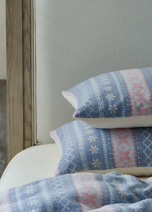 Anya Striped Jacquard Bedding Set / Red