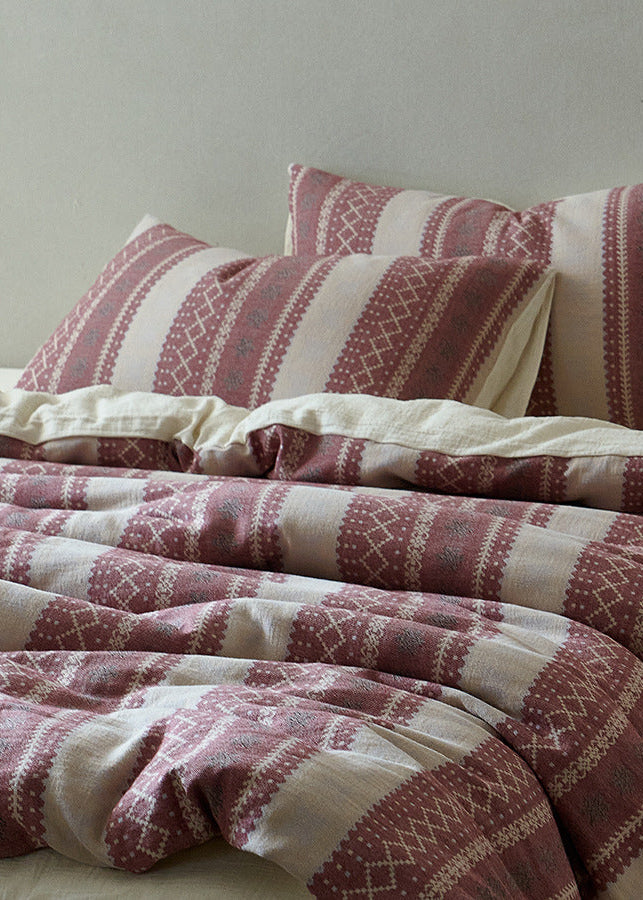 Anya Striped Jacquard Bedding Set / Red