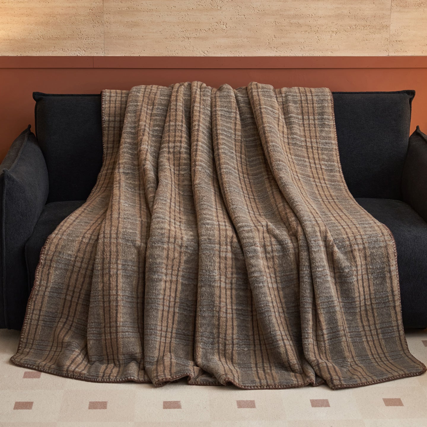 Asher Fleece Throw Blanket / Gray