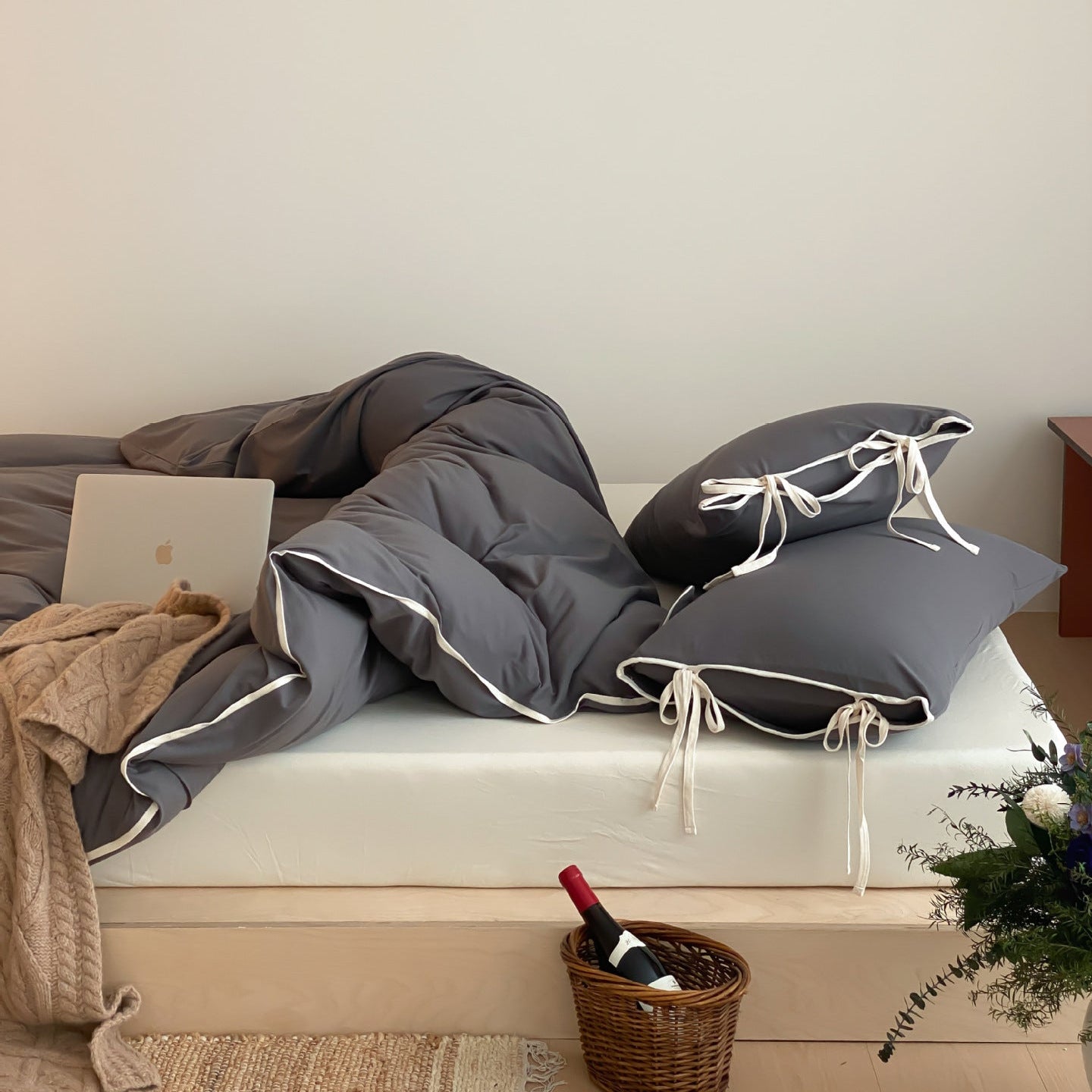 Brianna Ribbon Tied Pillowcases (3 Shades)