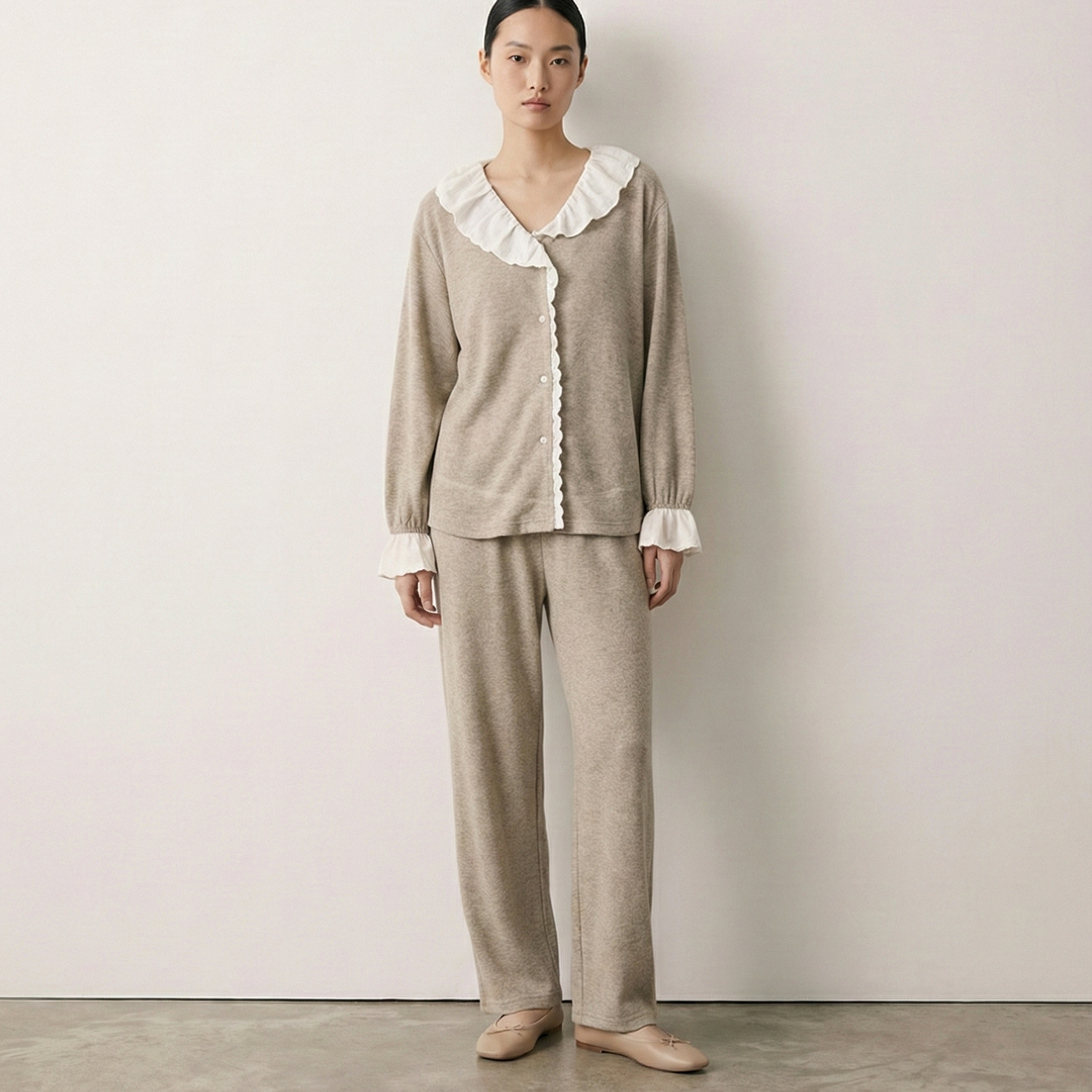 Elora Towel Velvet Lace Lounge Set / Oatmeal