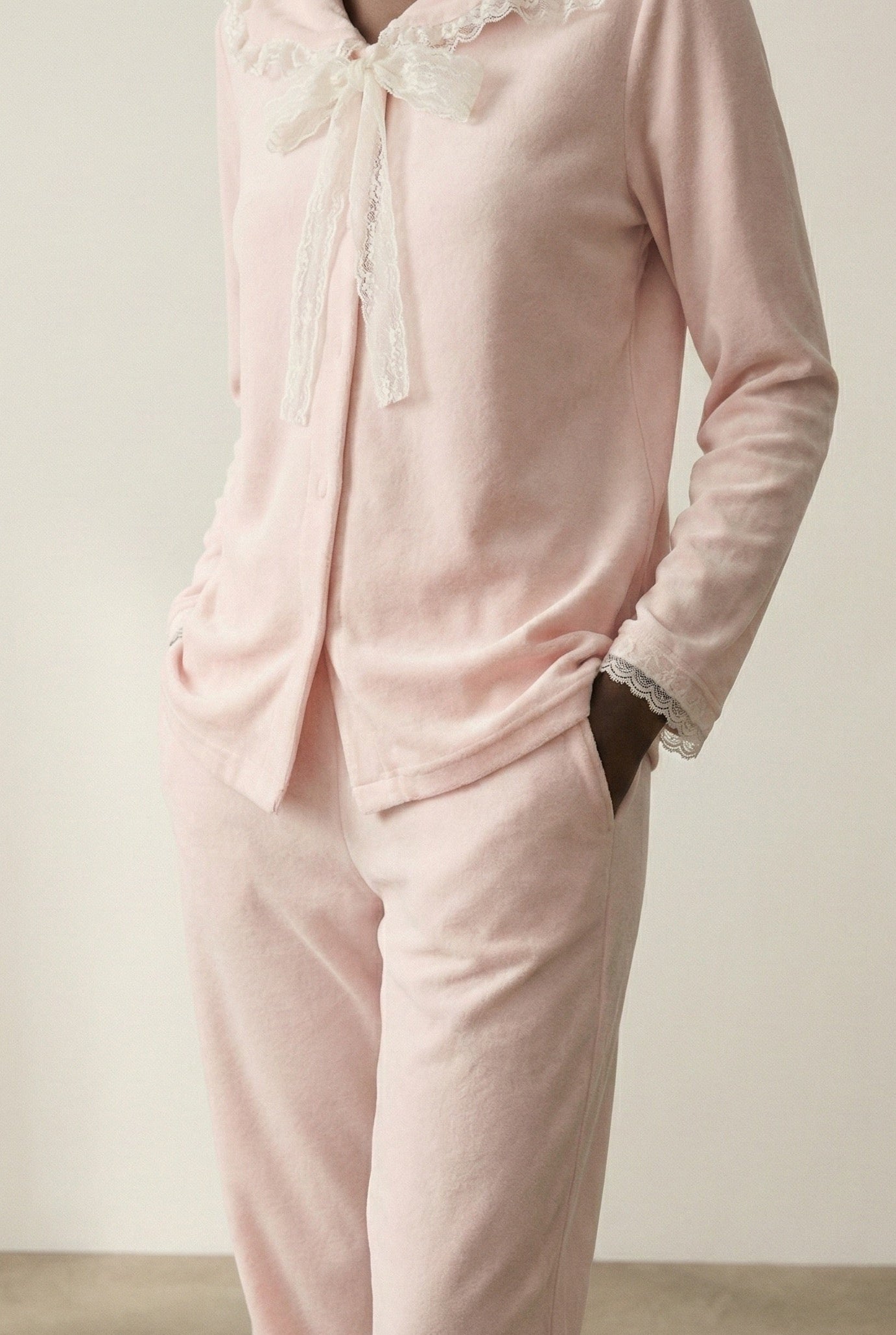 Rosy Velvet Coquette Lace Pajama Set / Pink