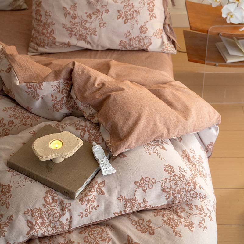 Bonnie Ribbon Bow Tie Floral Bedding Set / Brown