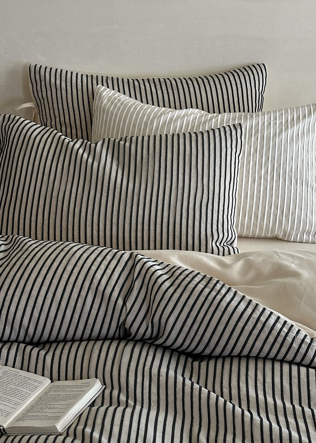 Marina Striped Bedding Set / Beige