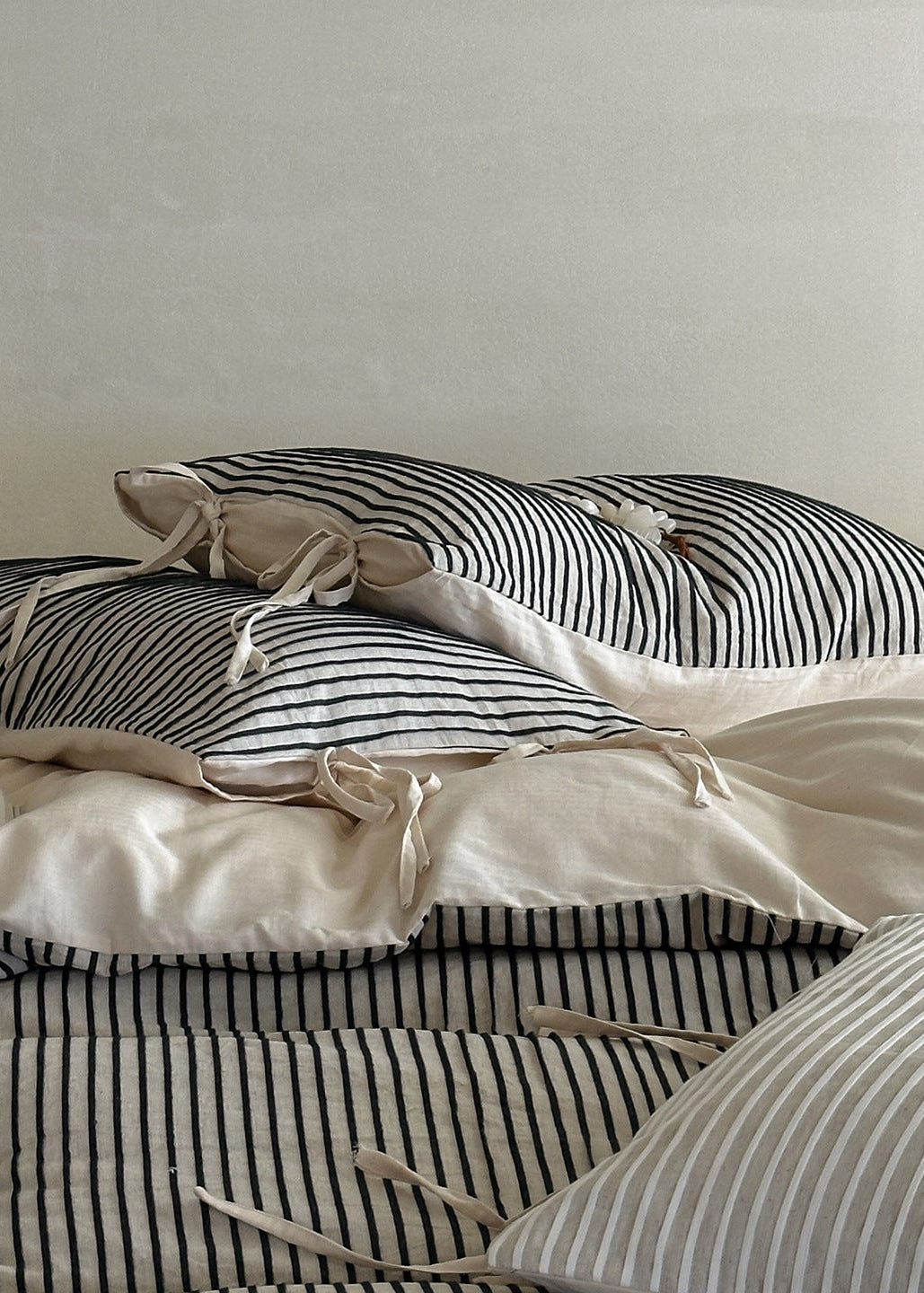Marina Striped Bedding Set / Beige