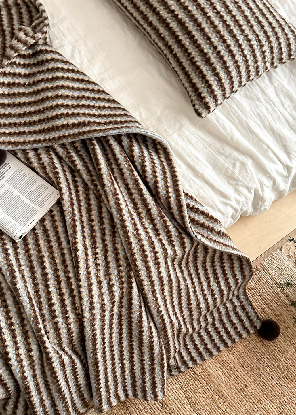 Noelle Driftwood Stripe Velvet Throw / Red