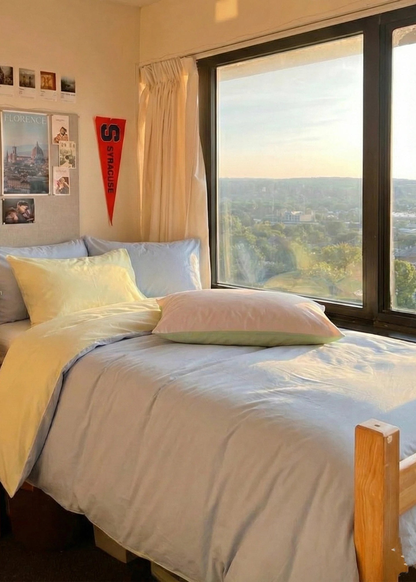 Pastel Duo Small Room Bedding Set / Blue + Yellow