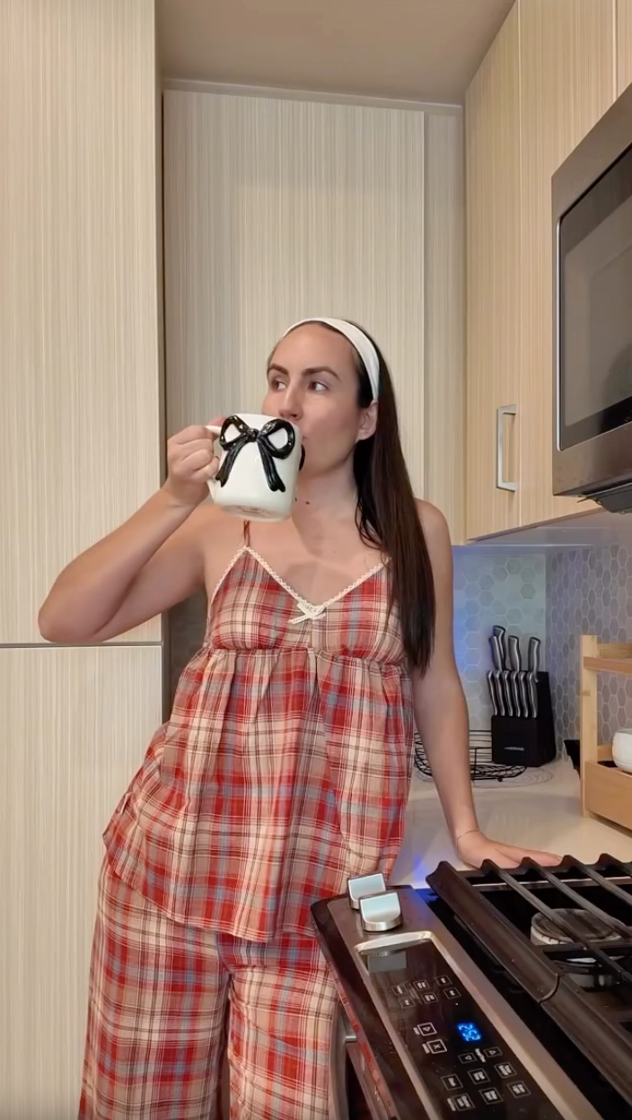 Sweet Lace Red Plaid Ribbon Pajama Set / V Neck Pajamas