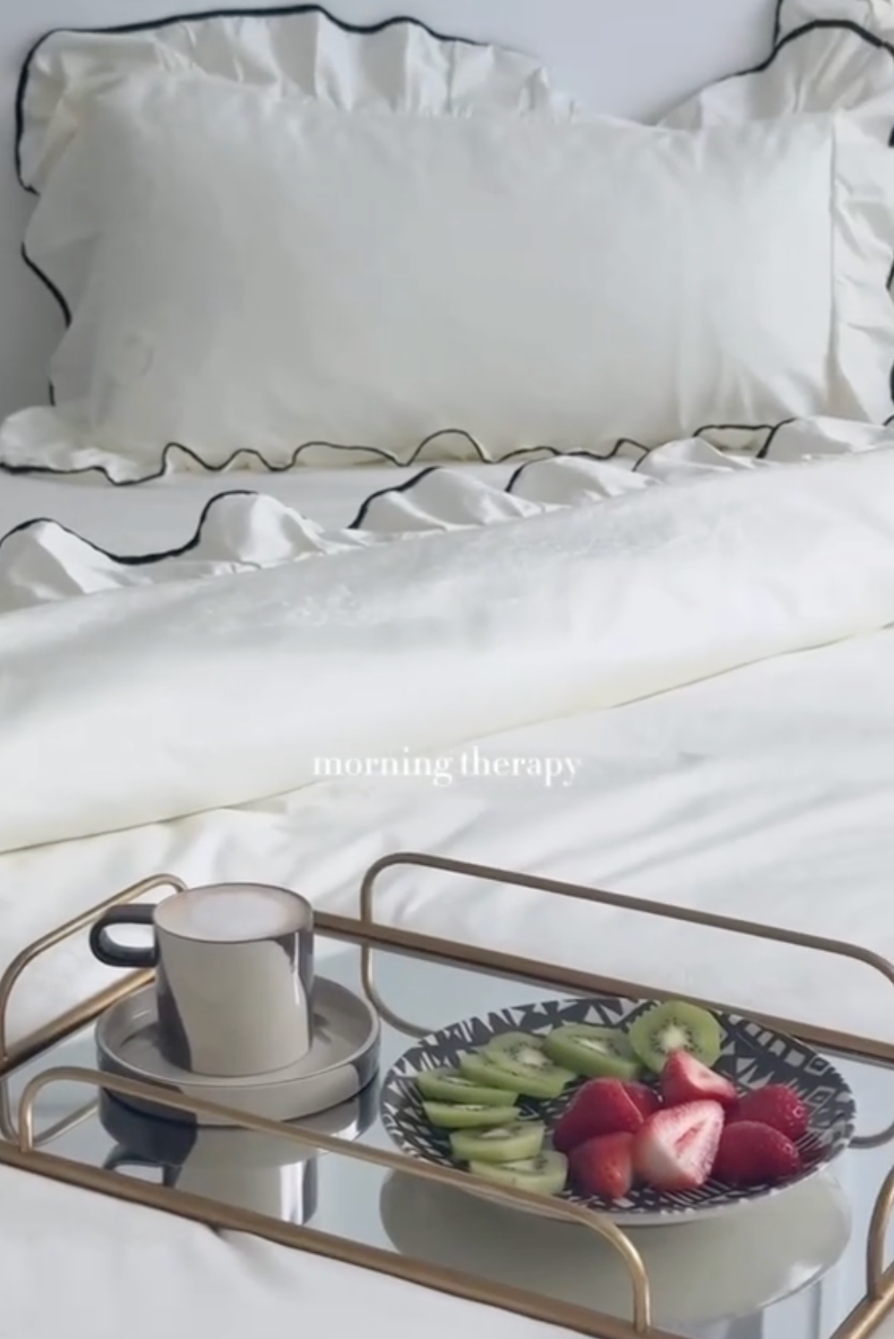 Silky Ruffle Bedding Set / Ivory White Bedding Set