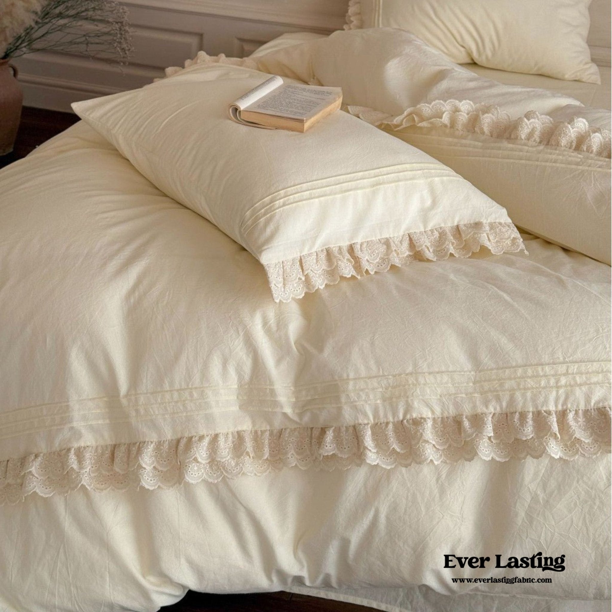 Accordion Pleated Lace Ruffled Bedding Bundle - Ever Lasting