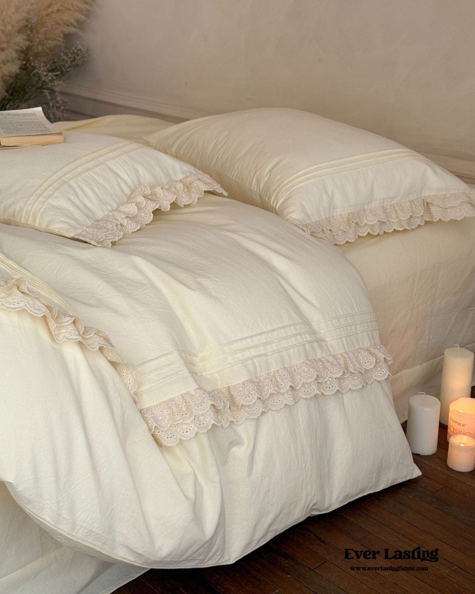 Accordion Pleated Lace Ruffled Bedding Bundle - Ever Lasting