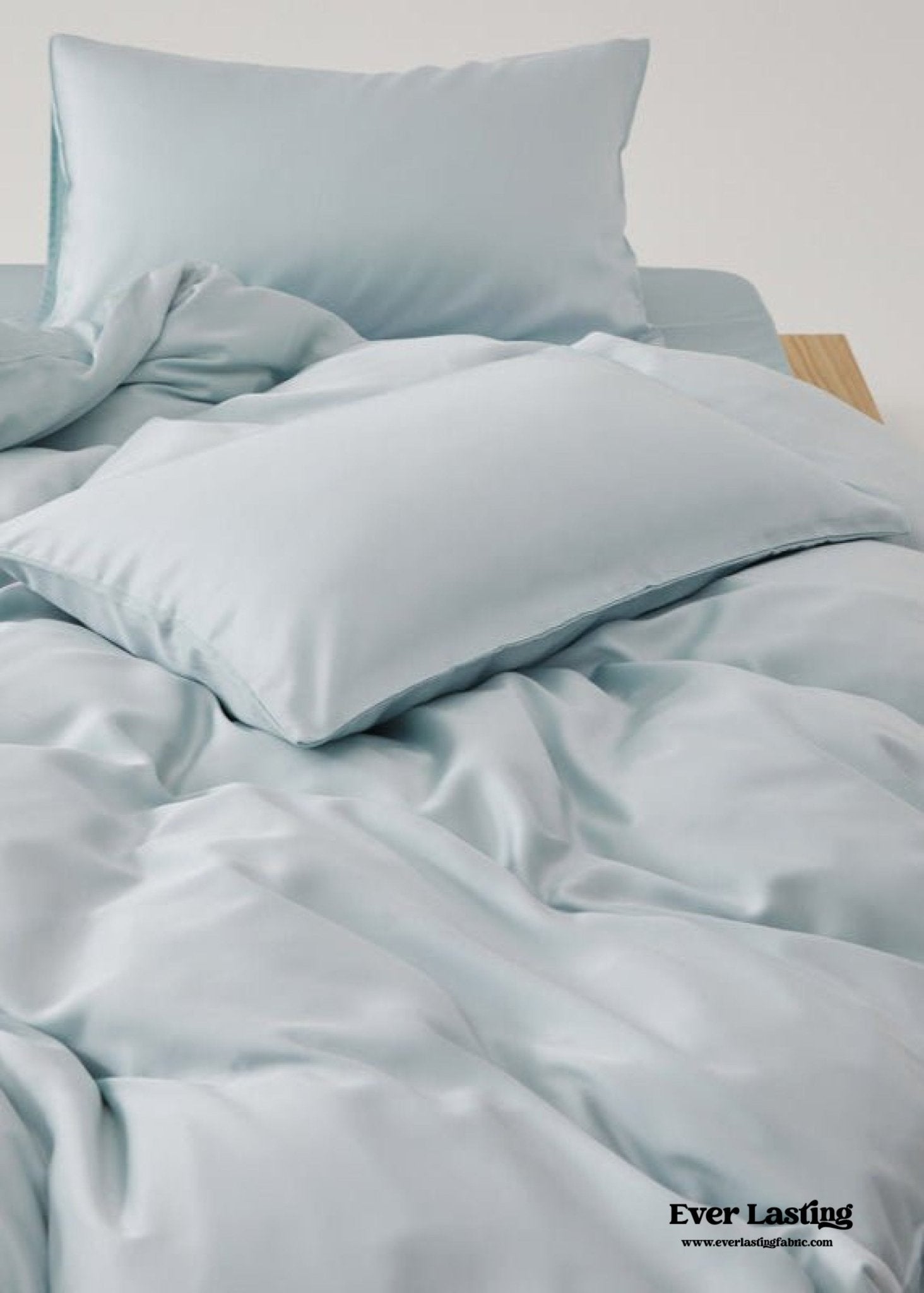 Adeline Pastel Silky Cooling TENCEL™ Bedding Set / Blue - Ever Lasting