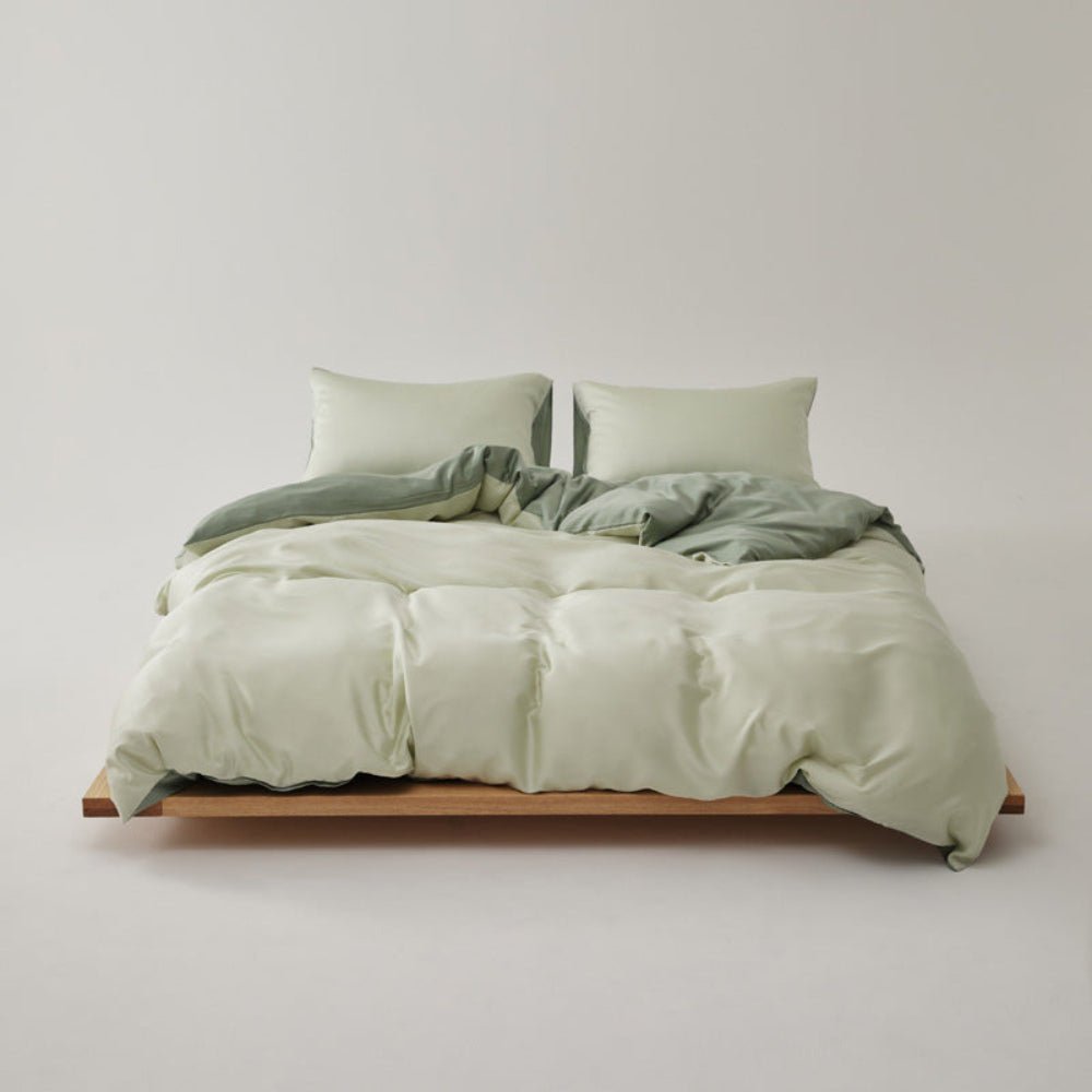- Ever Lasting - Adeline Pastel Silky Cooling TENCEL™ Bedding Set / Green - Bedding Set - Ever Lasting