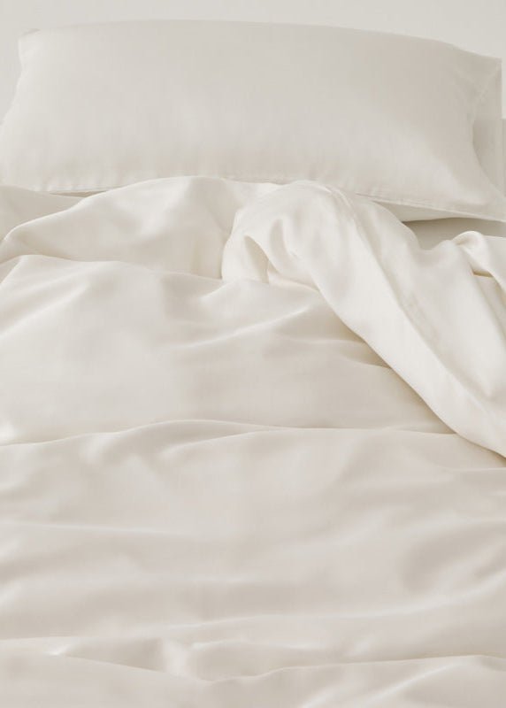 - Ever Lasting - Adeline Pastel Silky Cooling TENCEL™ Bedding Set / Green - Bedding Set - Ever Lasting