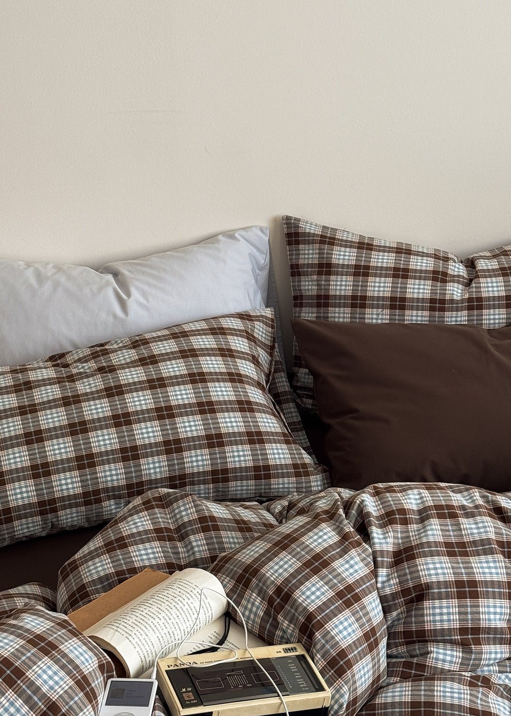- Ever Lasting - Alora Gingham Washed Cotton Bedding Set / Brown + White - Bedding Set - Ever Lasting