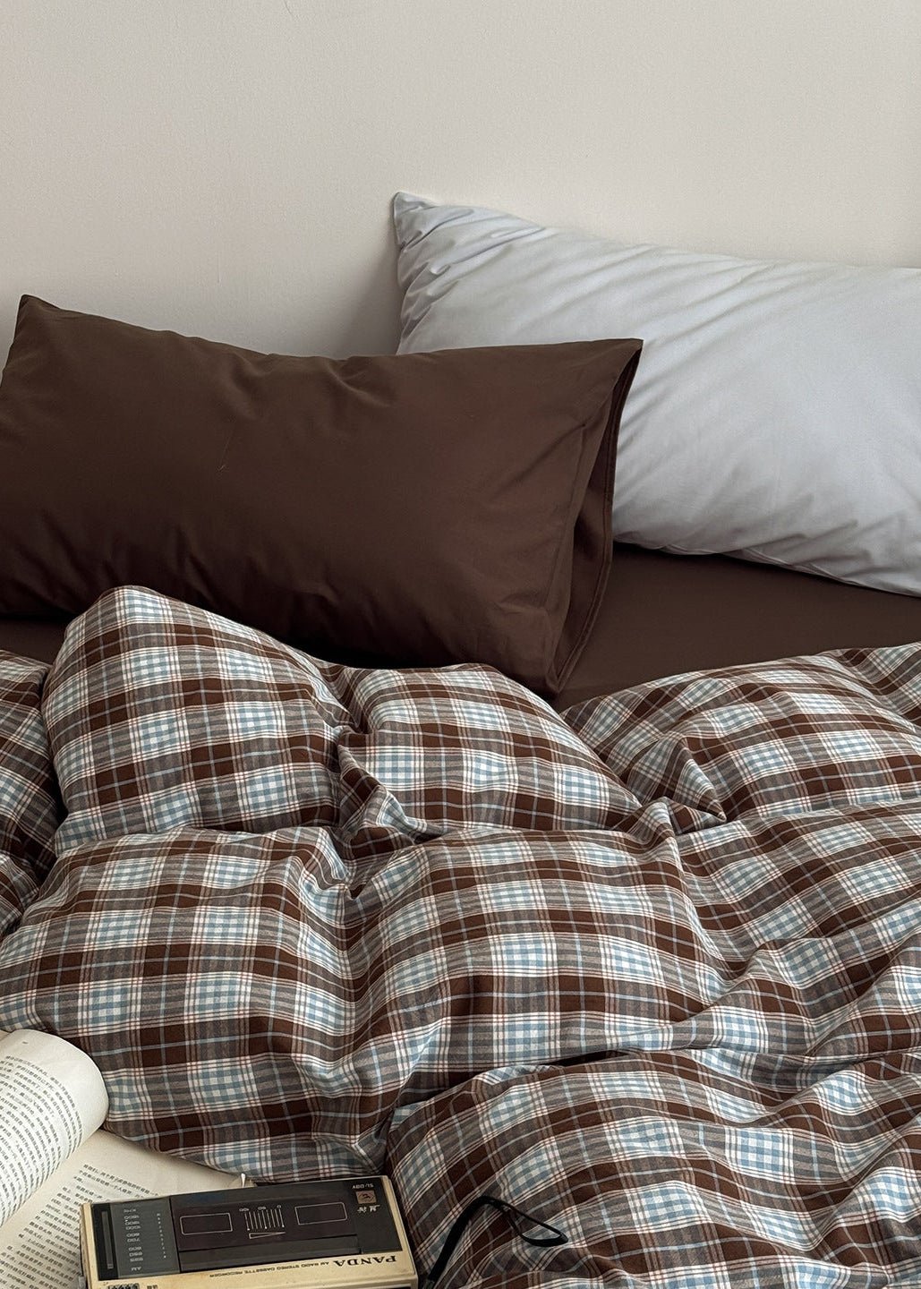 - Ever Lasting - Alora Gingham Washed Cotton Bedding Set / Brown + White - Bedding Set - Ever Lasting