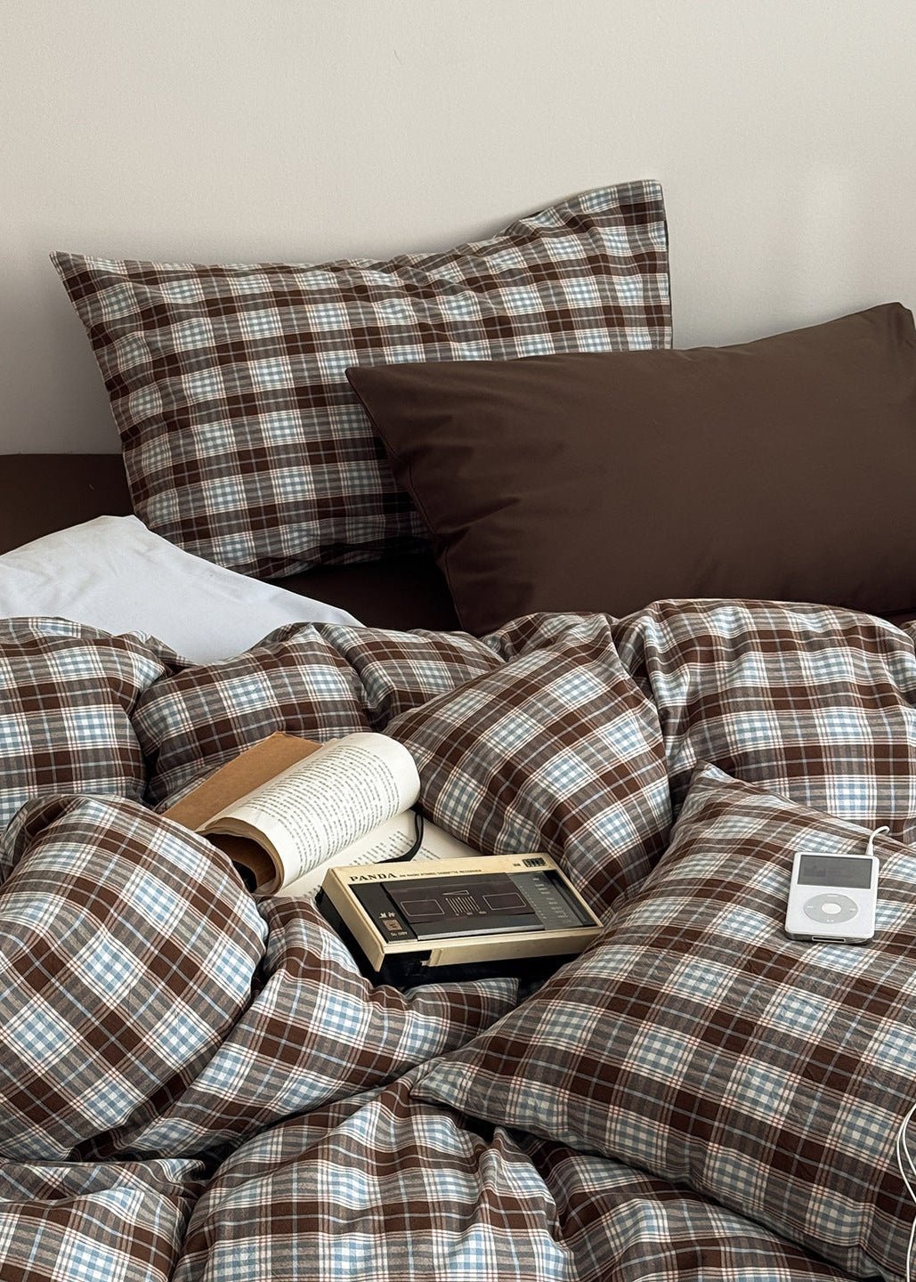 - Ever Lasting - Alora Gingham Washed Cotton Bedding Set / Brown + White - Bedding Set - Ever Lasting