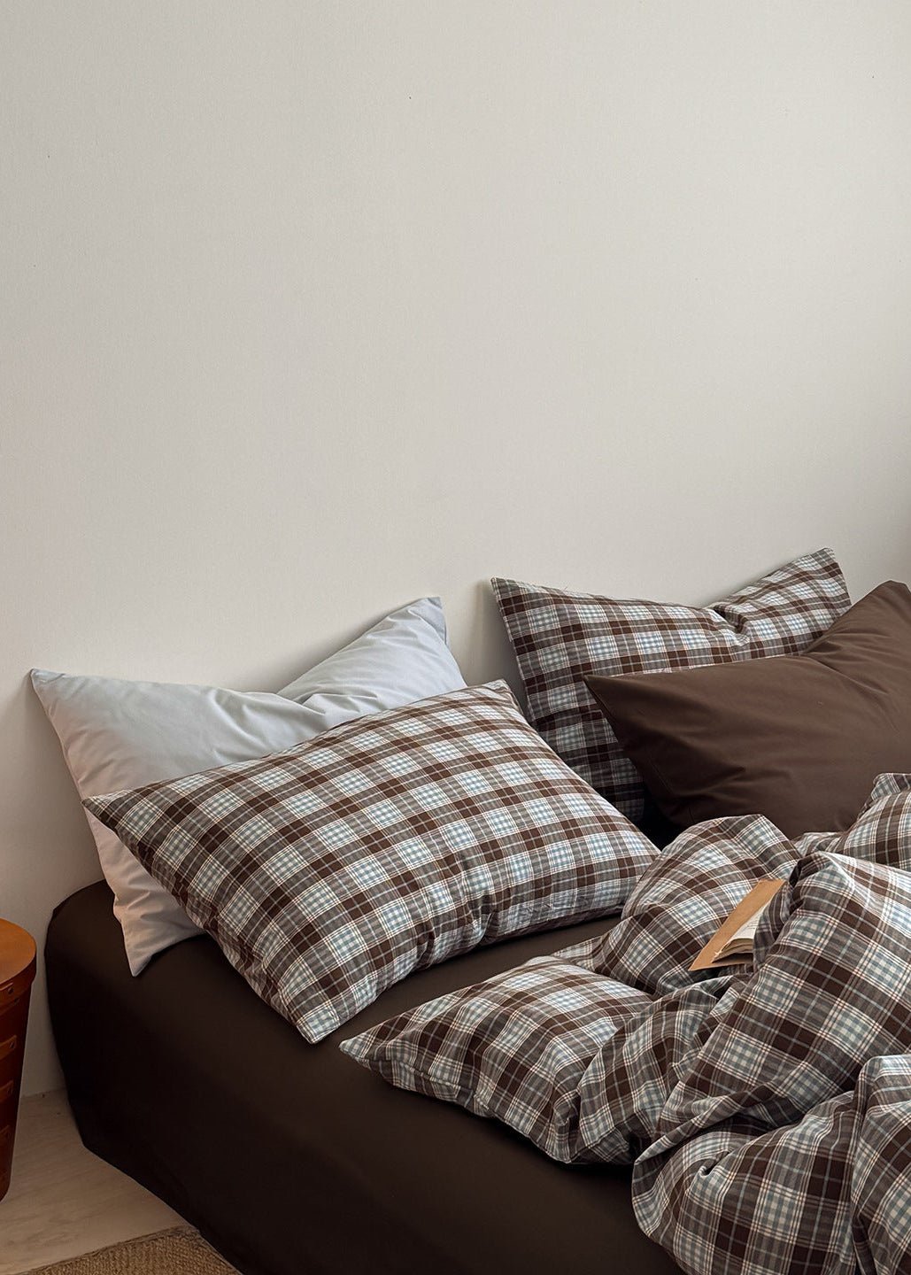 - Ever Lasting - Alora Gingham Washed Cotton Bedding Set / Brown + White - Bedding Set - Ever Lasting