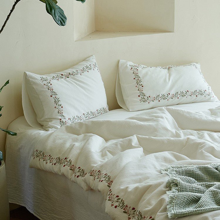 - Ever Lasting - Amara Floral Embroidered Bedding Bundle - Bedding Bundle - Ever Lasting