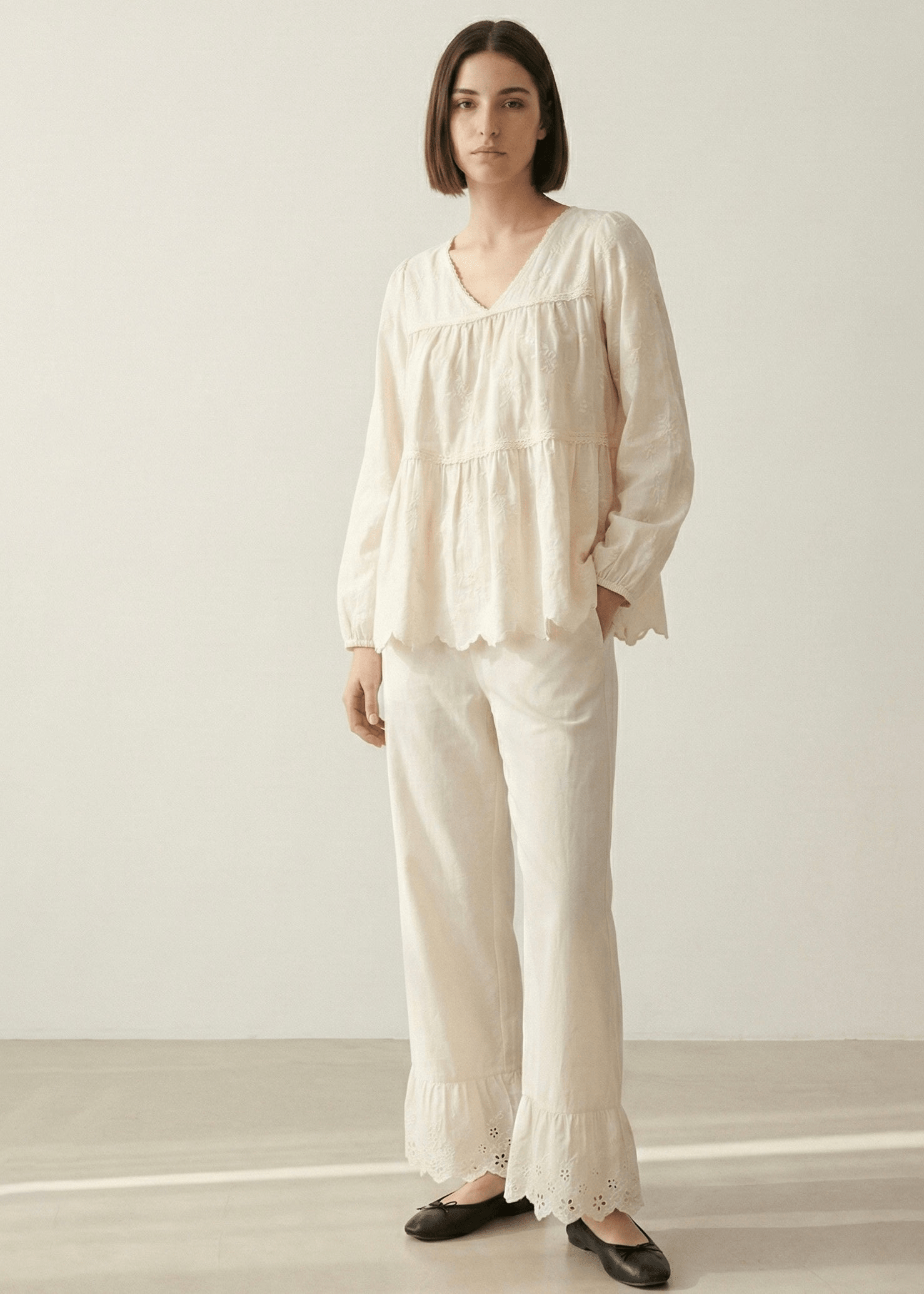 - Ever Lasting - Avery Long - Sleeve & Long - Pant Floral Pajama Set / White - Pajamas - Ever Lasting