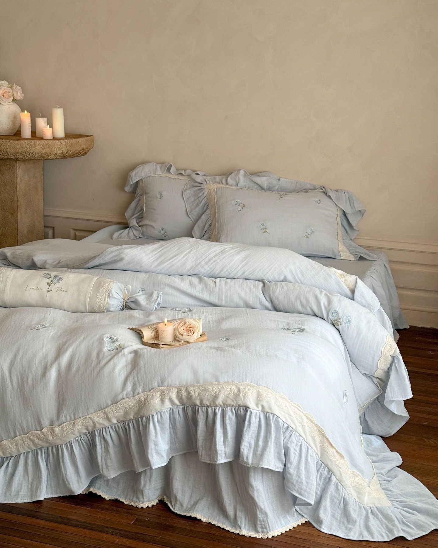 Beatrice Rose Lace Ruffle Bedding Set / Blue - Ever Lasting