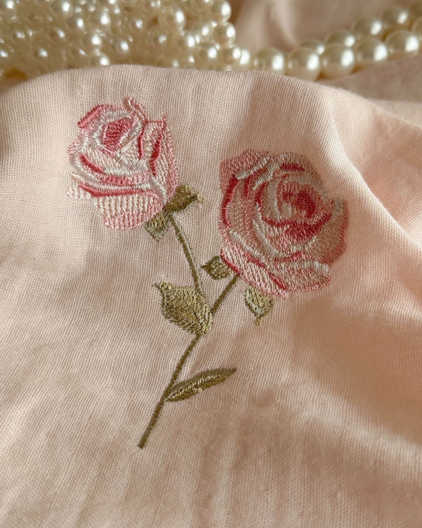 Beatrice Rose Lace Ruffle Bedding Set / Blue - Ever Lasting