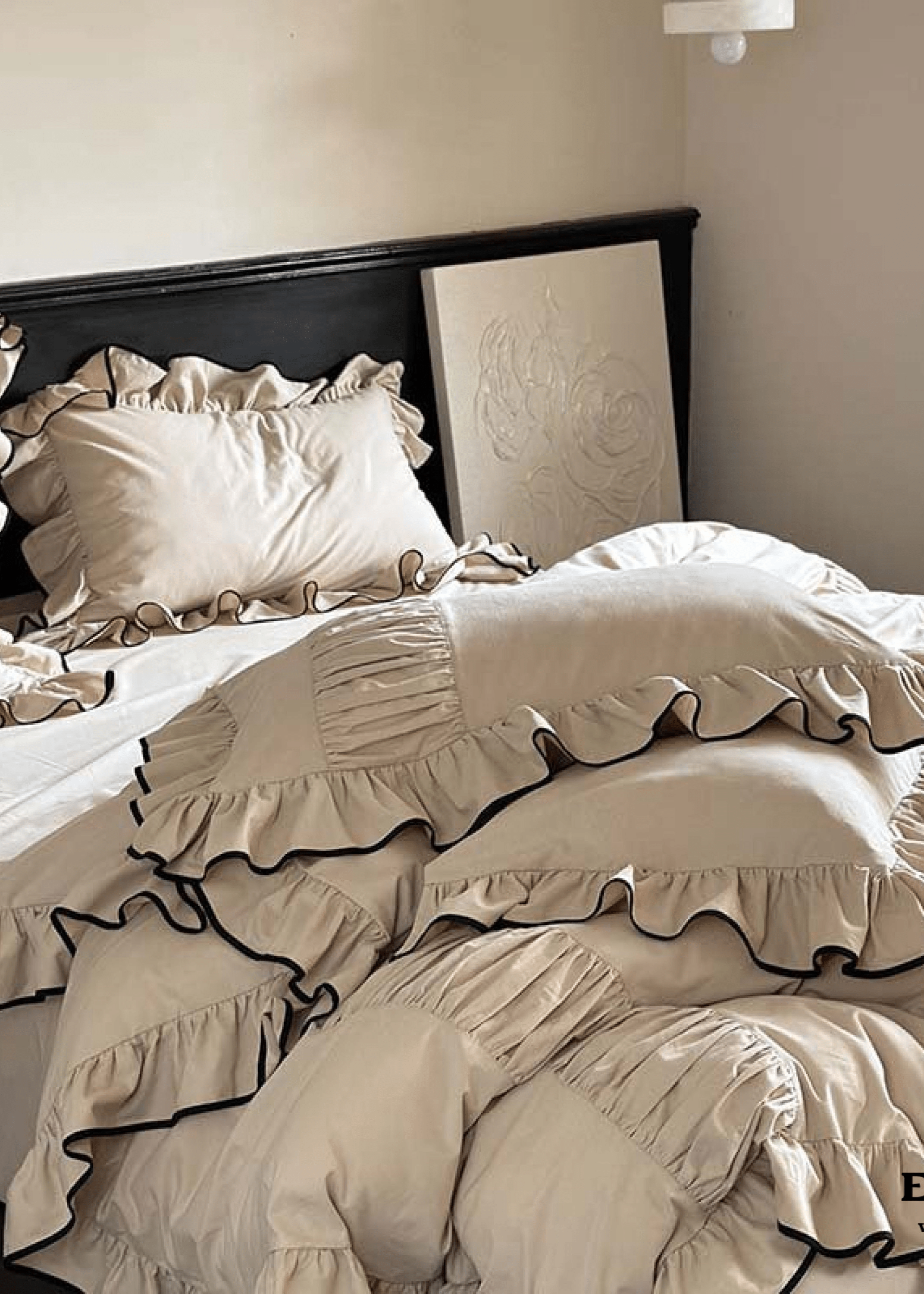 - Ever Lasting - Beige Black Trim Ruffle Bedding Set - Bedding Set - Ever Lasting