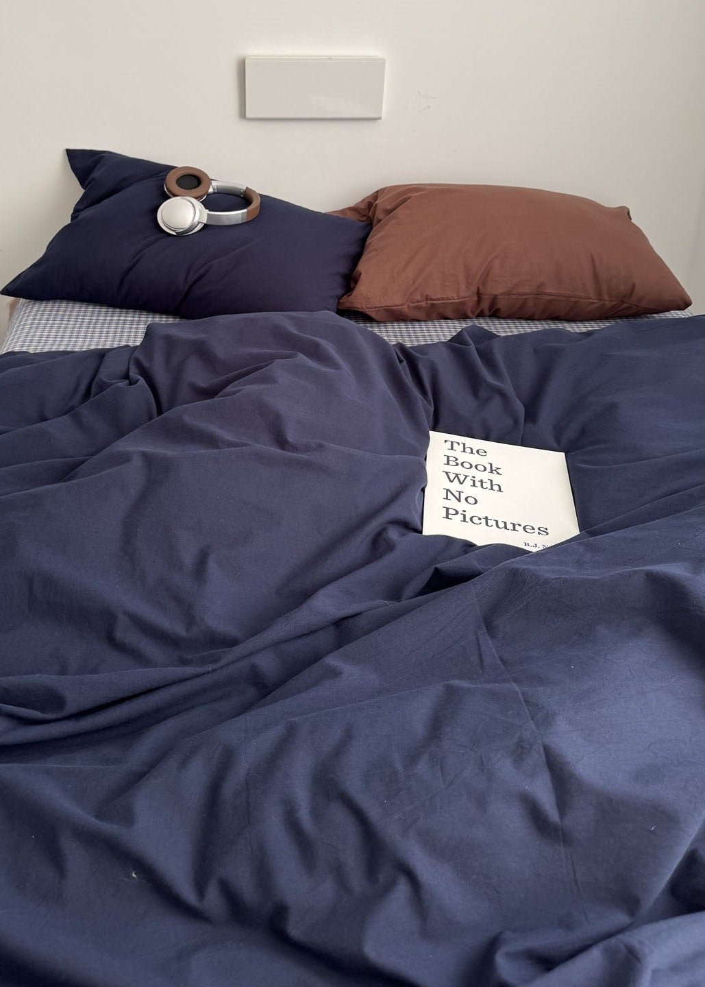 -Ever Lasting - Bennett Gingham Bedding Set / White + Brown -Bedding Set -Ever Lasting