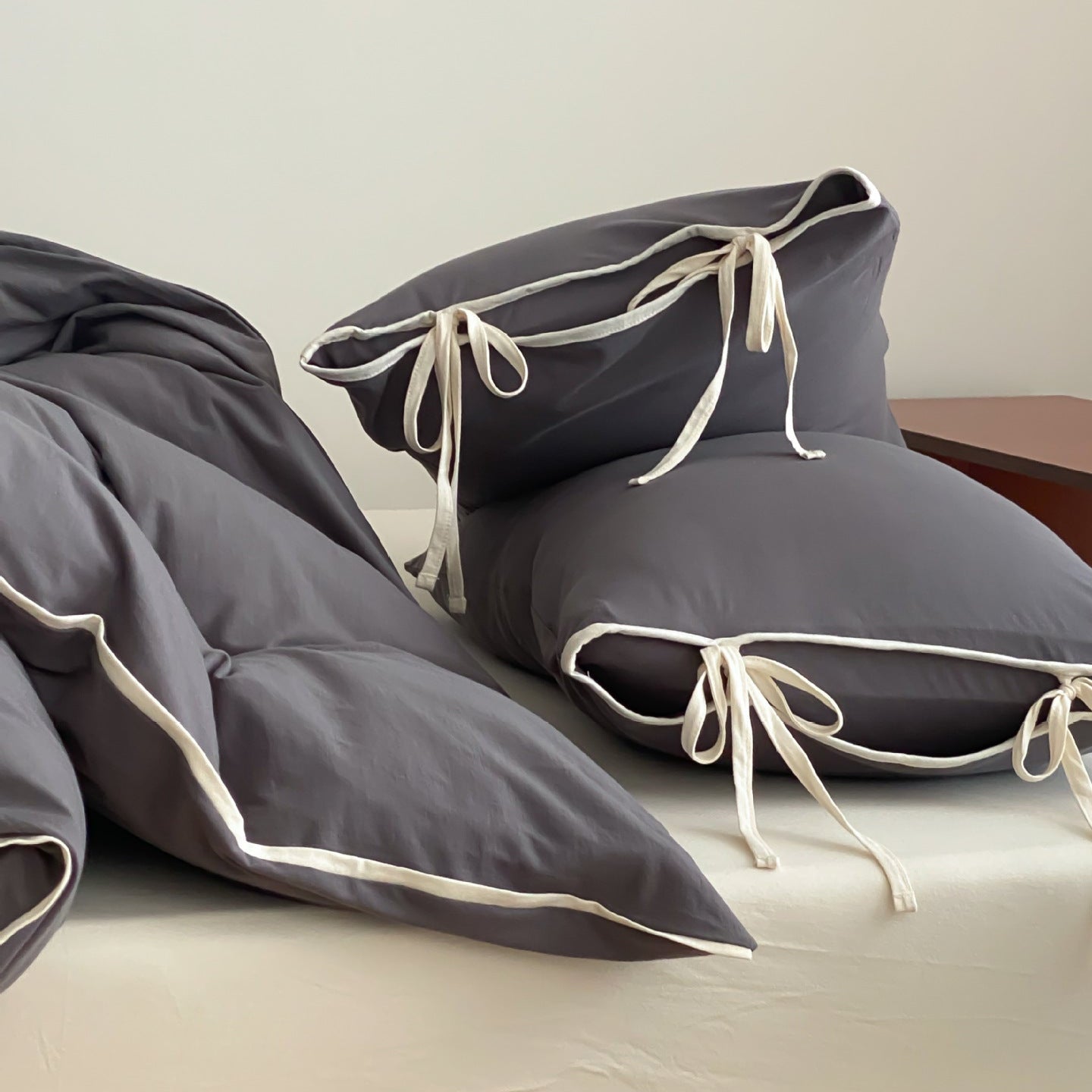 - Ever Lasting - Brianna Ribbon Tied Pillowcases (3 Shades) - Pillowcases - Ever Lasting