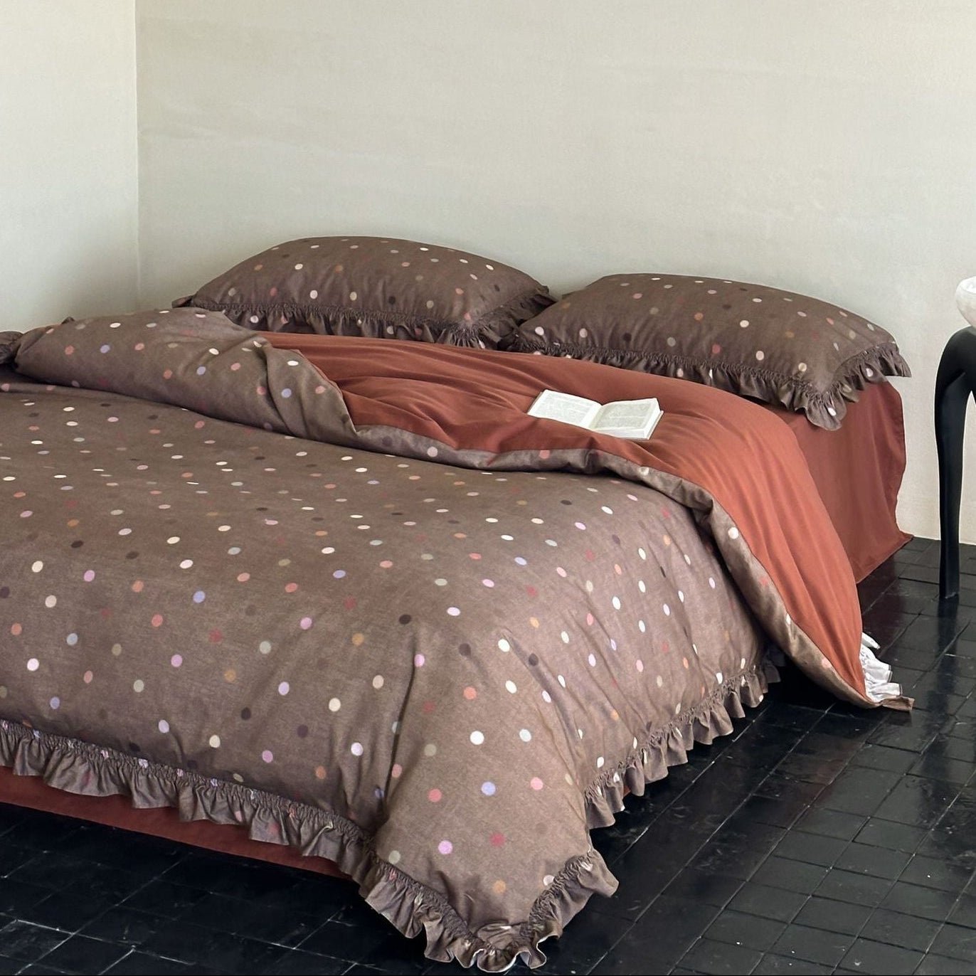 - Ever Lasting - Brielle Polka Dot Ruffle Bedding Bundle - Bedding Bundle - Ever Lasting