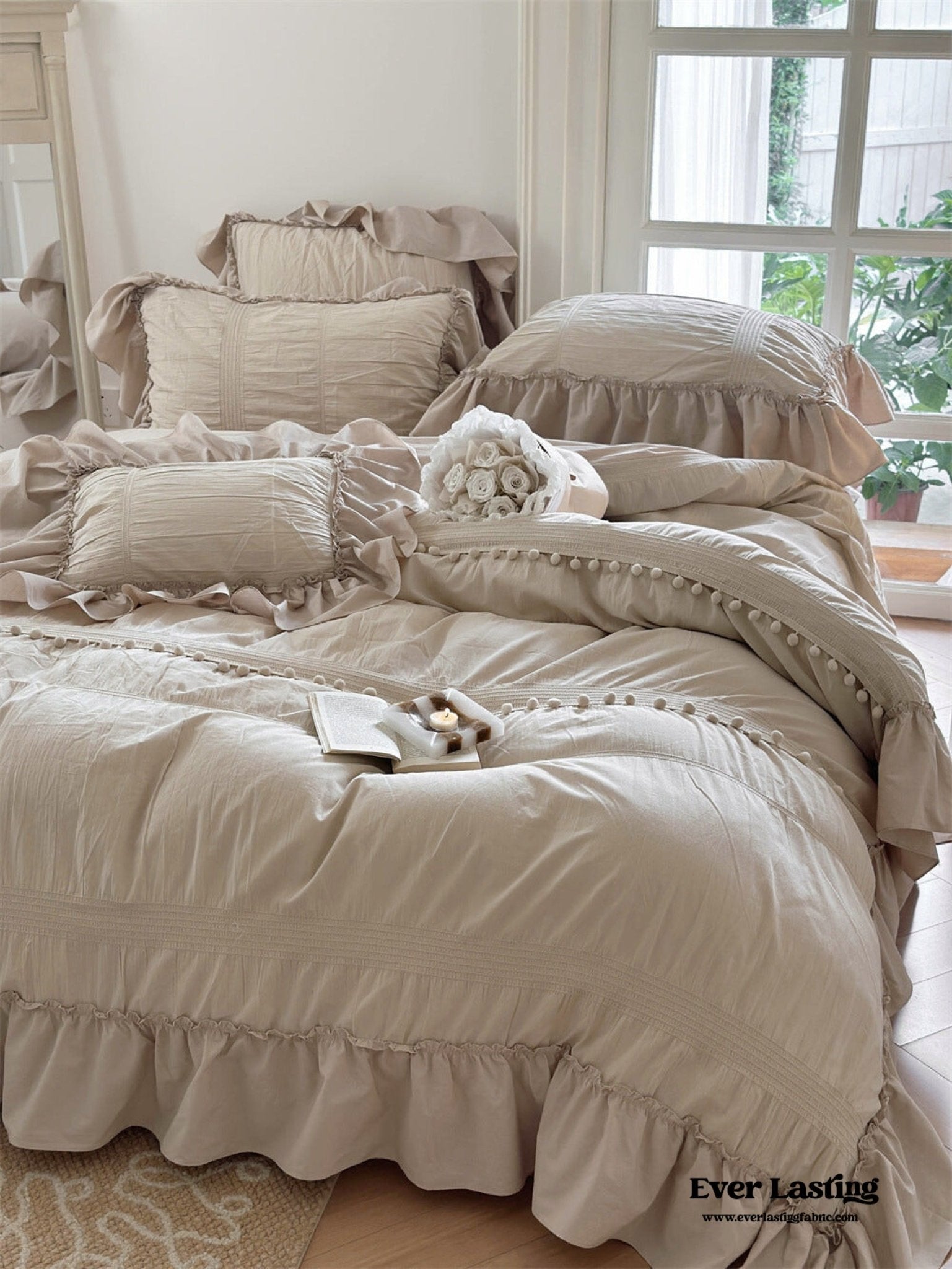 Bubble Washed Cotton Ruffle Bedding Set / White - Ever Lasting
