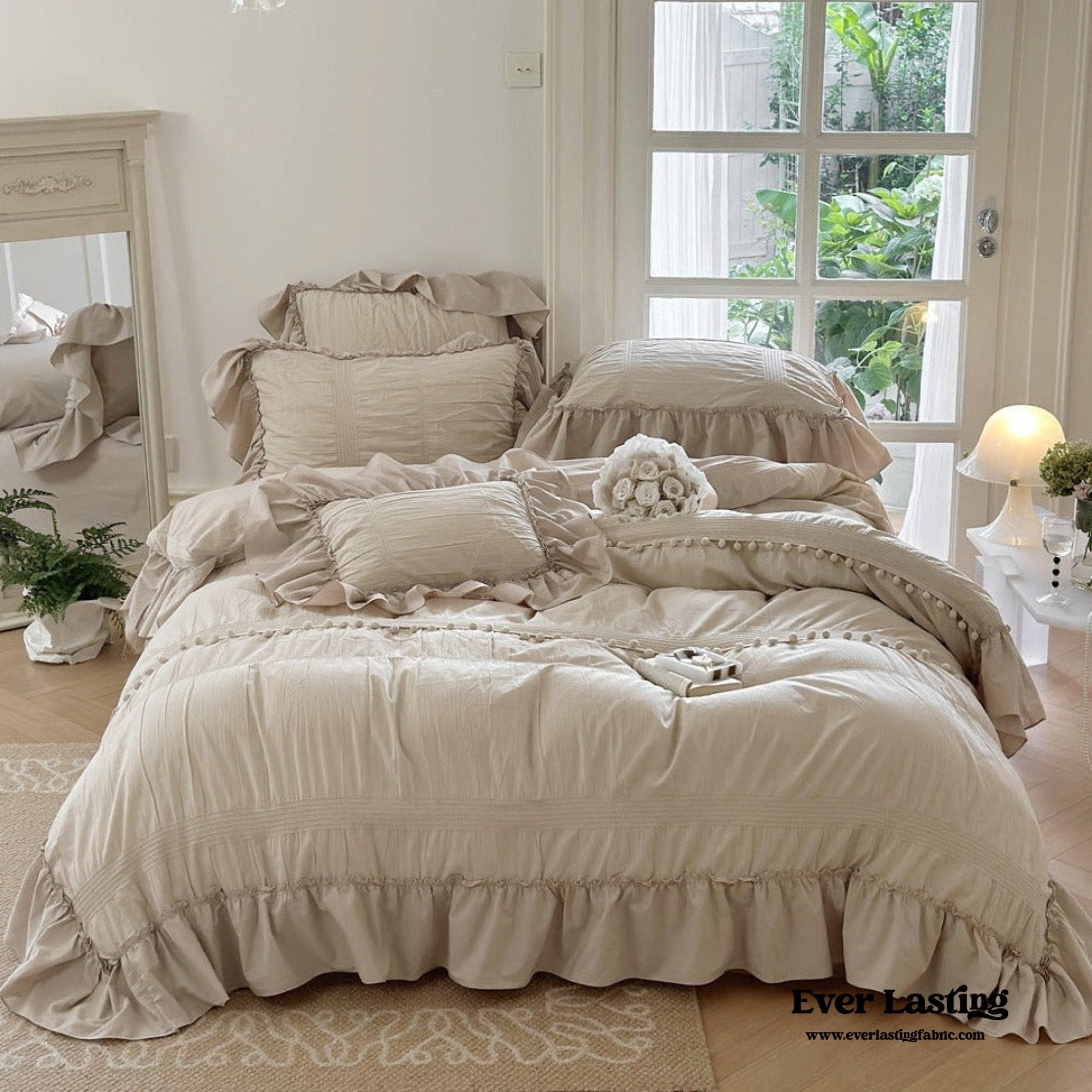 Bubble Washed Cotton Ruffle Bedding Set / White - Ever Lasting