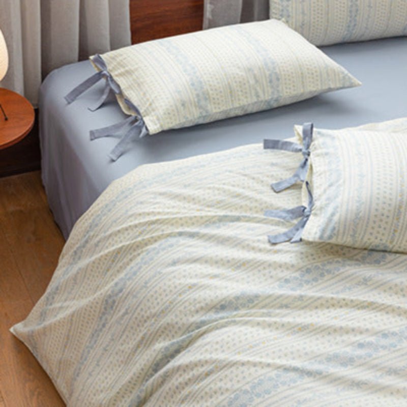 Celia Cottage Ribbon Bow Tie Floral Bedding Set / Blue - Ever Lasting
