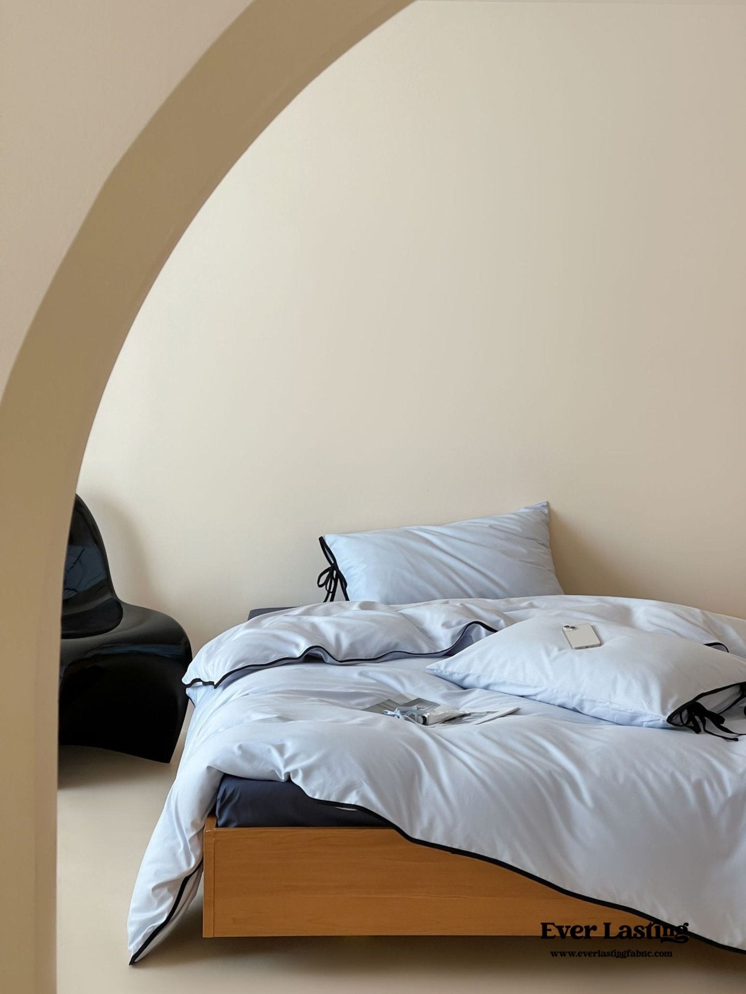 Chloe Minimalist Solid Tie Cotton Bedding Set / Blue with Navy Blue Ties - Ever Lasting