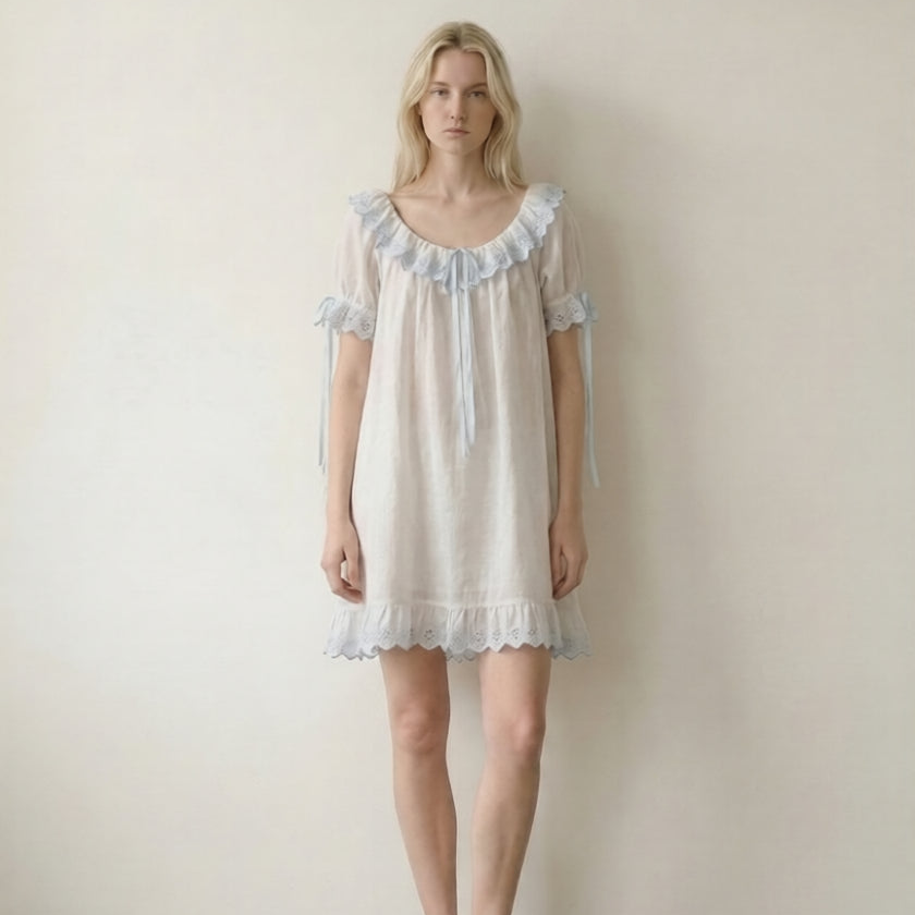 Cloudberry Ruffle Short-Sleeved Nightgown / White