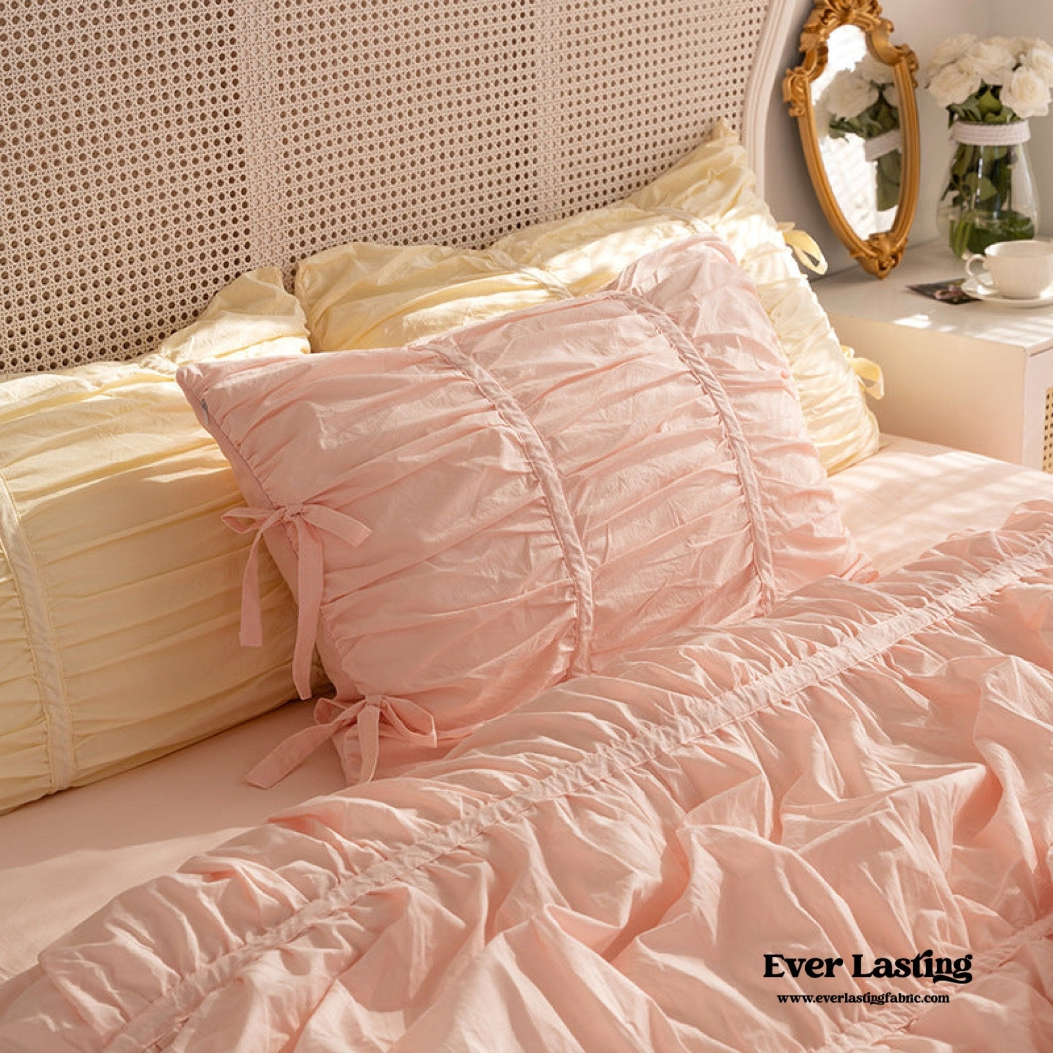 Coquette Ribbon Ties Pillowcases / White - Ever Lasting