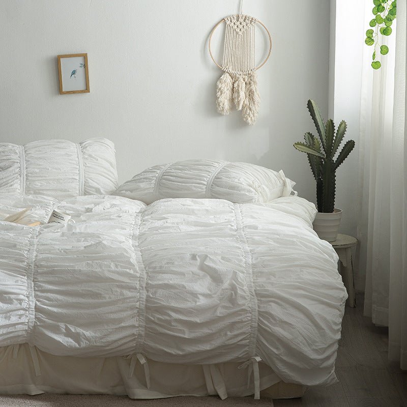 - Ever Lasting - Coquette Ruffle Bedding Set with Ties / Pink - Bedding Set - Ever Lasting